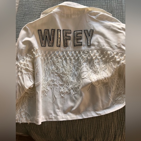 EastnWest Label Wifey Jacket Sz XL - Picture 1 of 3